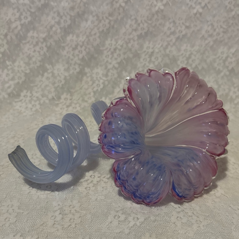 Art Glass Pastel Colored Flower Figurine